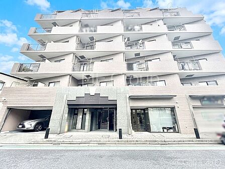 外観「無料オンライン相談」受付中!溢れる陽光でご家族の笑顔も輝く