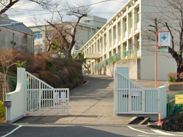 中学校 450m 所沢市立山口中学校
