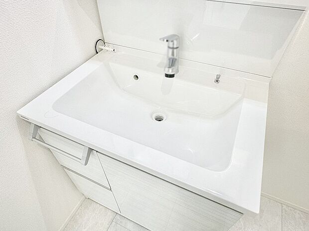 設備「無料オンライン相談」受付中!ハンドシャワー付き!使いやすい洗面台。