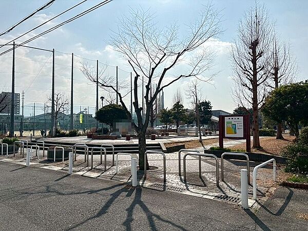 南郷公園まで750m