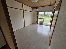 リバーサイド押入B 205 2階2DKのリビング/ダイニング