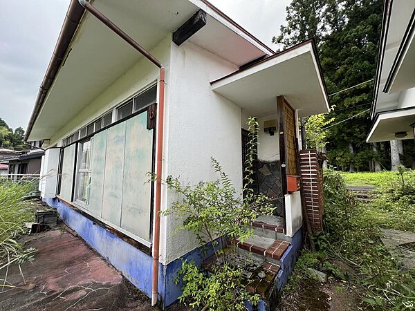 1-11地内にある建物