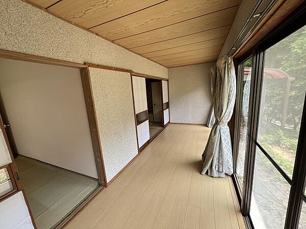 室内