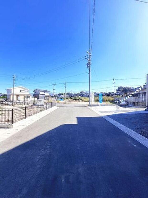 前面道路含む現地写真