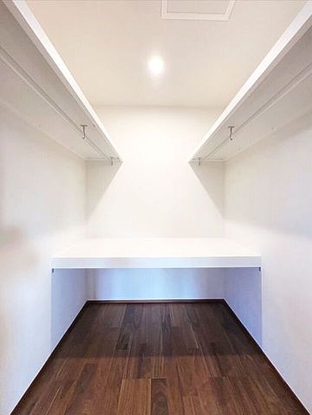 ウォークインクローゼット