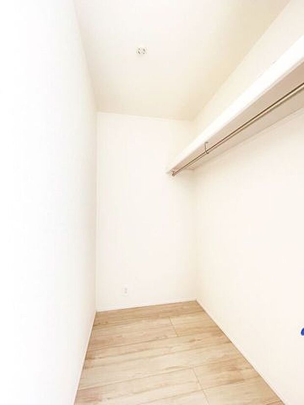 ウォークインクローゼット