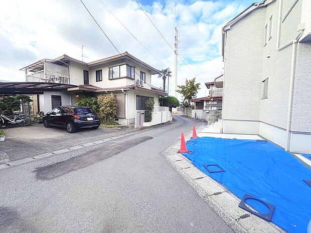 前面道路含む現地写真