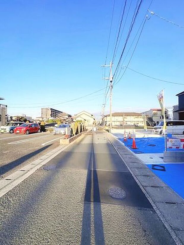 前面道路含む現地写真