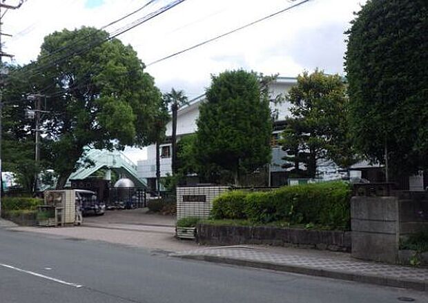 熊本市立帯山中学校 540m