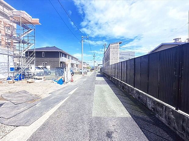 前面道路含む現地写真