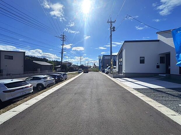 前面道路含む現地写真