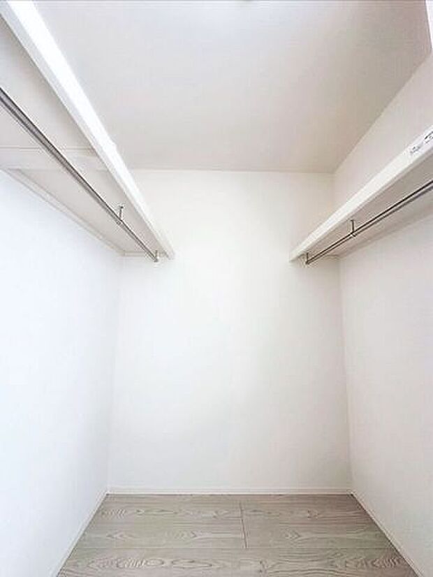 ウォークインクローゼット