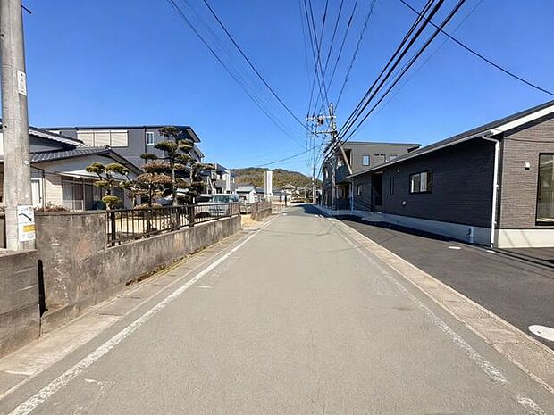 前面道路含む現地写真