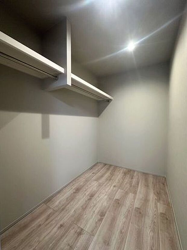 ウォークインクローゼット