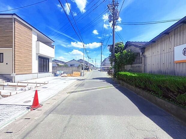 前面道路含む現地写真