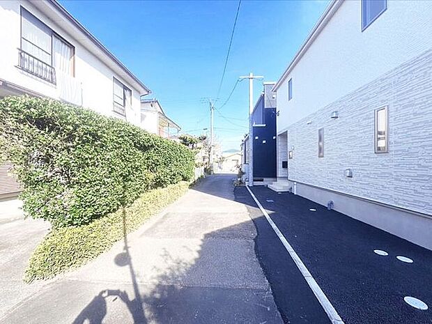 前面道路含む現地写真