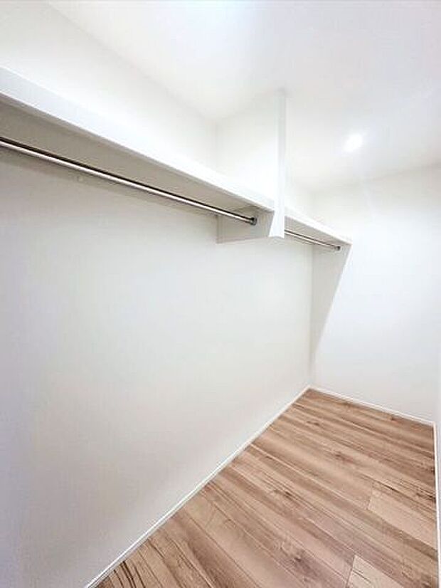 ウォークインクローゼット