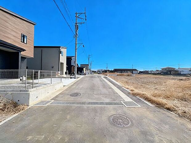 前面道路含む現地写真