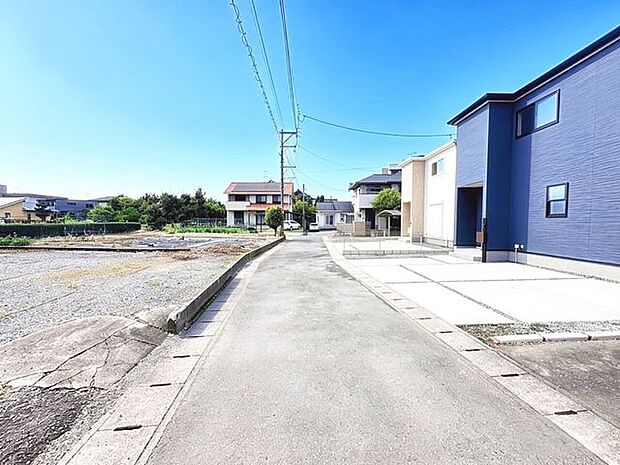 前面道路含む現地写真