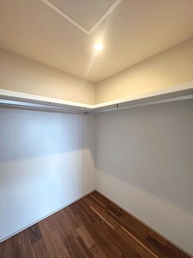 ウォークインクローゼット