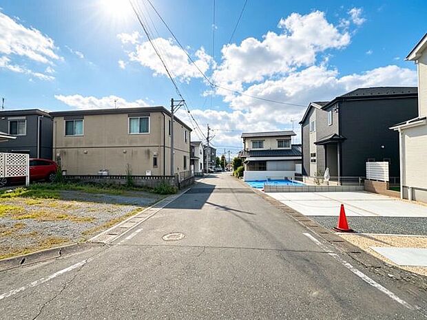 前面道路含む現地写真
