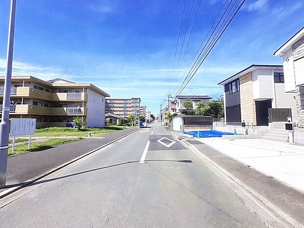 前面道路含む現地写真