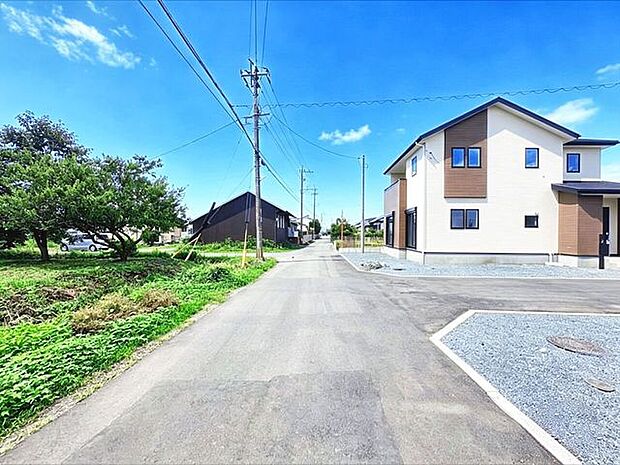 前面道路含む現地写真