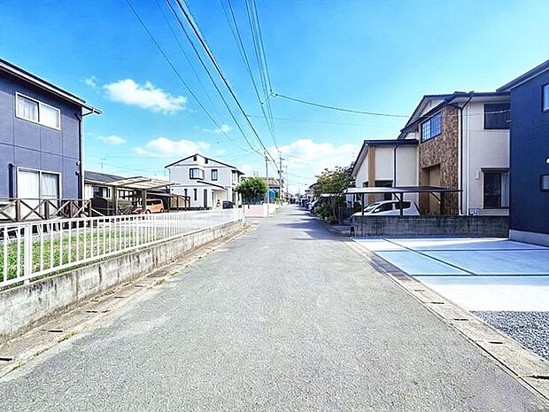 前面道路含む現地写真