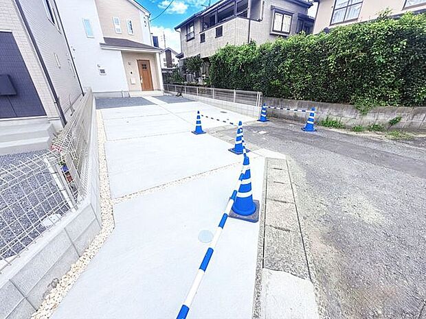 前面道路含む現地写真