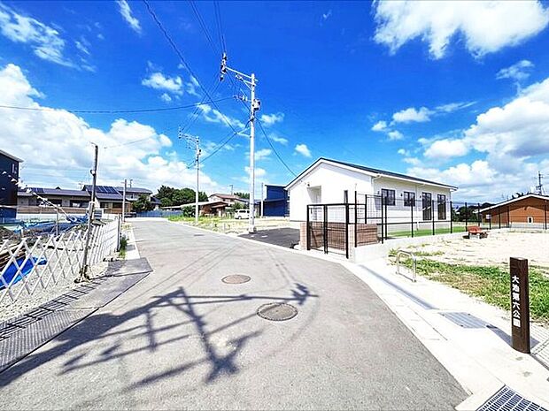前面道路含む現地写真
