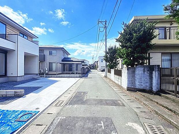 前面道路含む現地写真