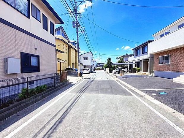 前面道路含む現地写真