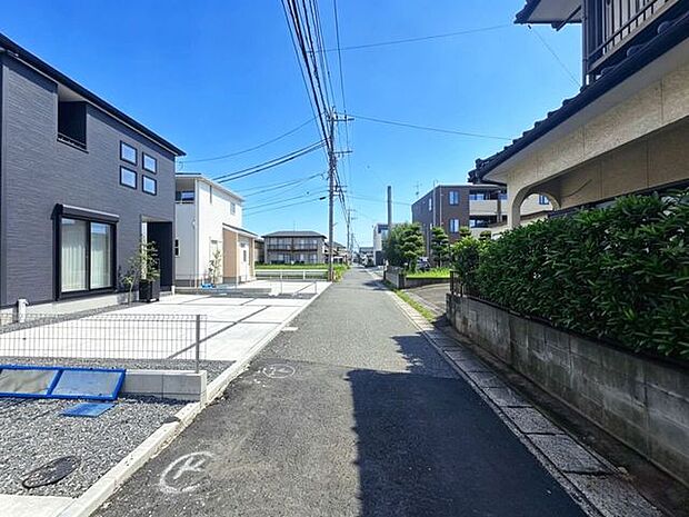 前面道路含む現地写真