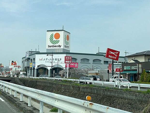 サンリブシティくまなん 1190m
