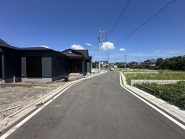 前面道路含む現地写真
