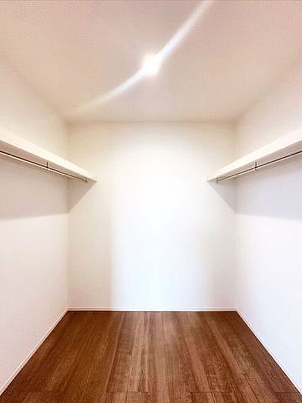 ウォークインクローゼット
