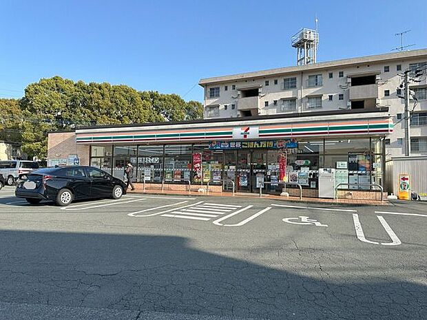 セブンイレブン渡鹿8丁目店 1820m