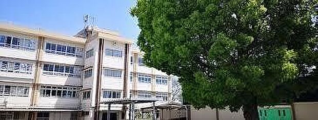南野川小学校 350m