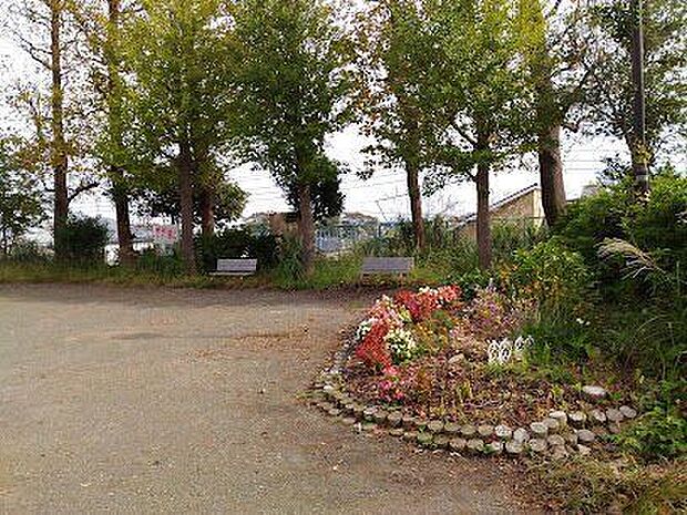 白幡台第一公園 1090m