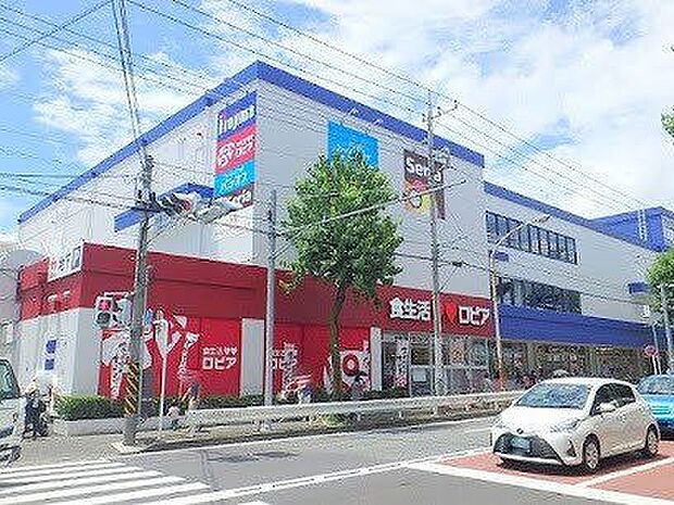 ロピア馬絹店 720m