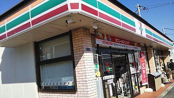 セブンイレブン川崎犬蔵2丁目店 700m
