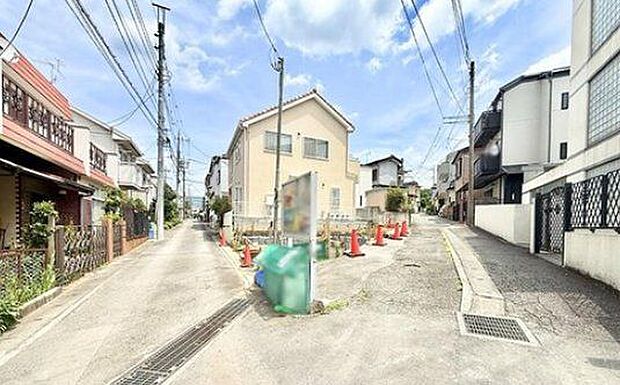 前面道路含む現地写真