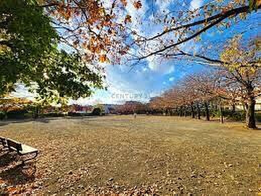 犬蔵さくらの丘公園 210m