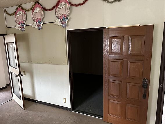 2階テナント室...