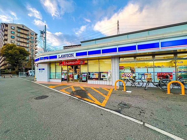 ローソン　下新庄六丁目店 120m