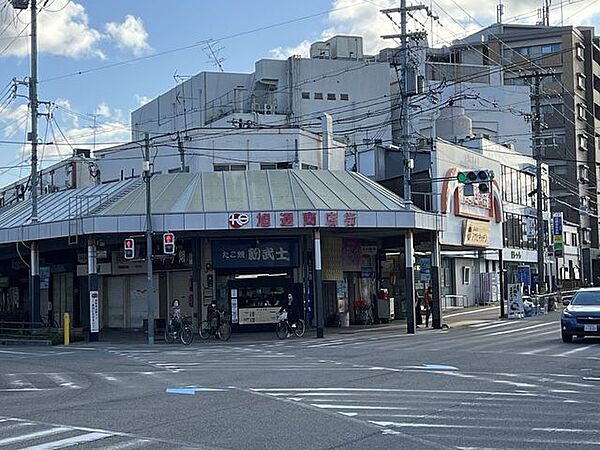 旭通商店街 760m
