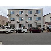 獨協大学前駅より徒歩10分 新築 3階建の賃貸物件