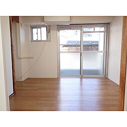 シャンボール中野 301 3階1SLDKのリビング/ダイニング