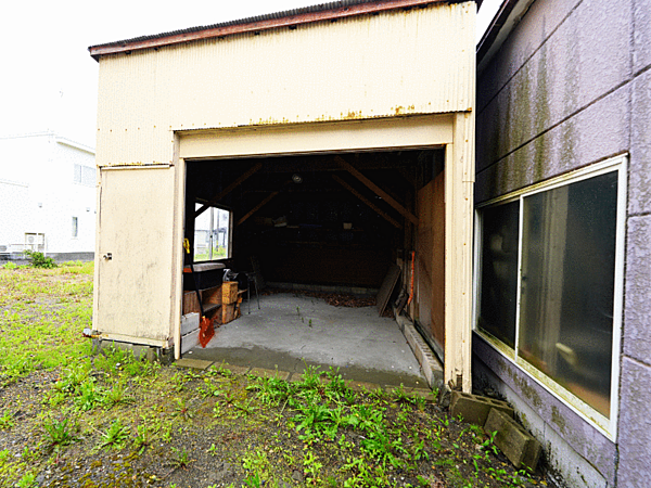 detached 北海道苫小牧市桜木町２丁目23-17
地図を見る