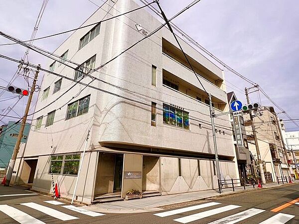 西川医院 430m